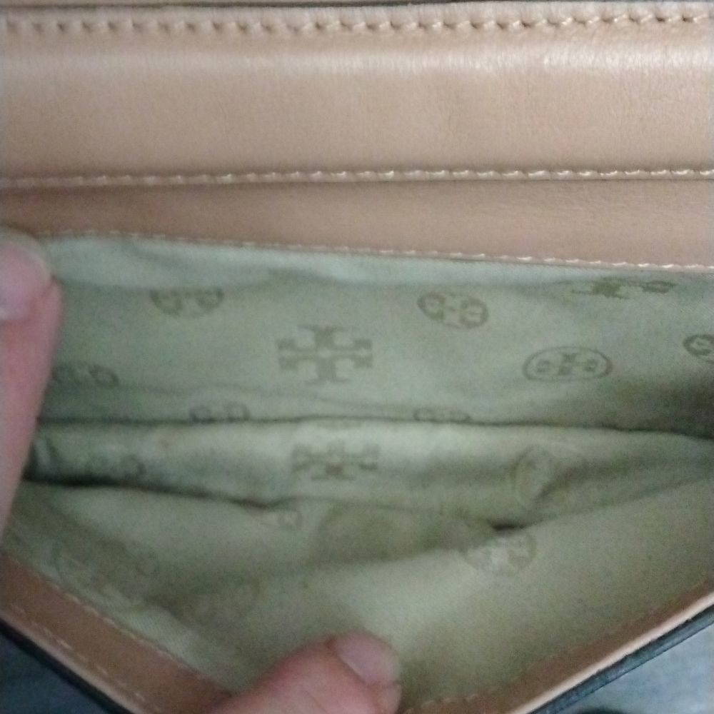 Tory Burch Crossbody   - Picture 6 of 12